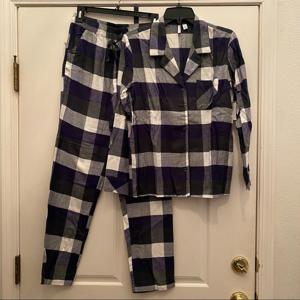 Women’s pajama set